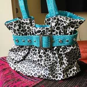 3/$15! Claire’s handbag juniors